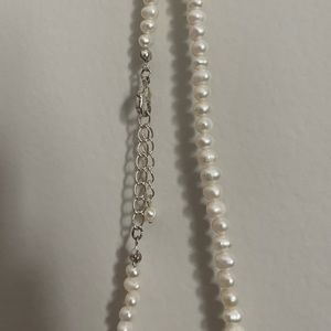 Pearl clasp necklace
